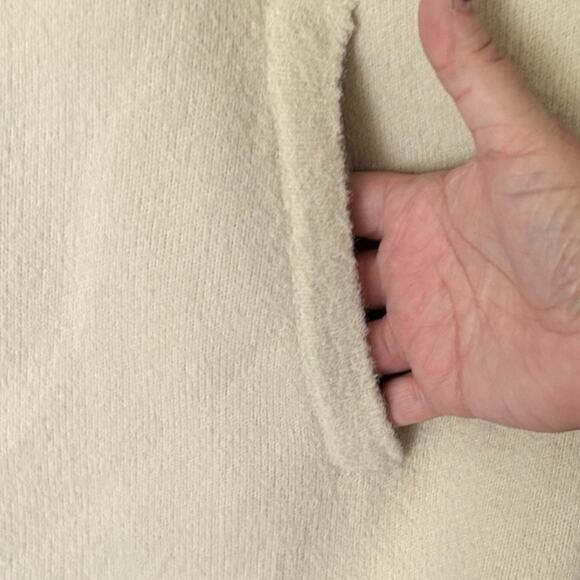 Free People Toggle Poncho Women's OS Beige Ivory Cozy Soft Hood Warm NEW - Picture 5 of 7